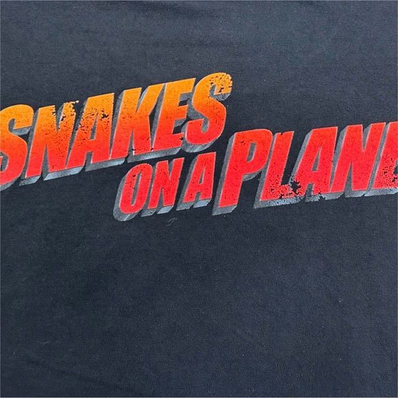 Vintage Y2K Alstyle Apparel & Activewear Snakes On A Plane Promo Tee - Large - Picture 4 of 5